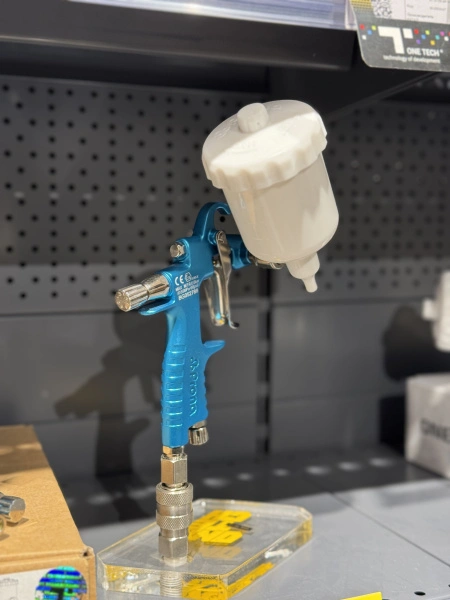 ручной пневматический мини-краскораспылитель onetech nt-400r, бачок 150мл, голова 06r, сопло 0,6мм