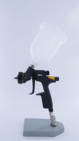краскопульт devilbiss dv1-c-000-14-c1+ сопло 1,4 мм с бачком для лака